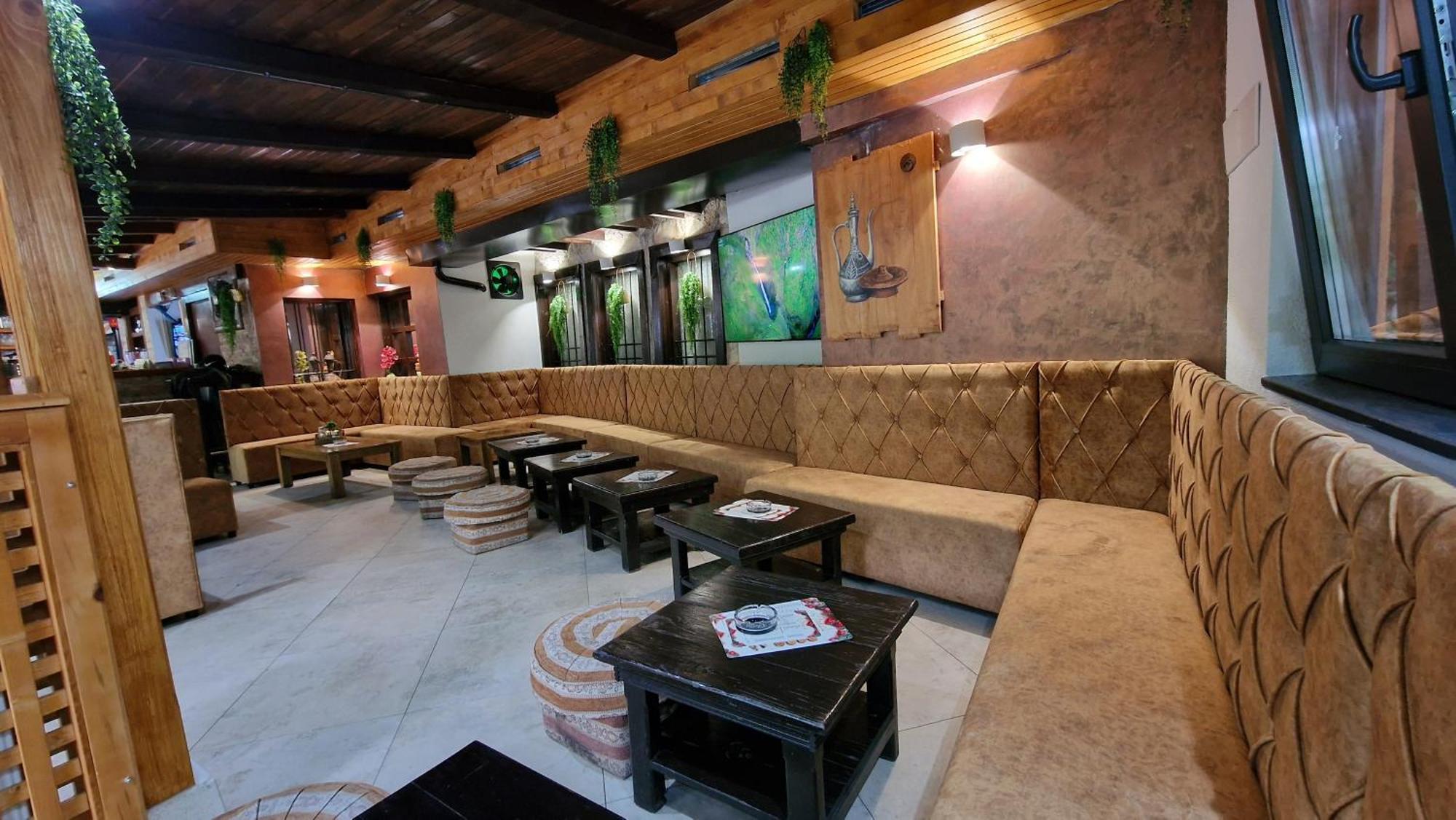 Pansion Oscar Summer Garden Μόσταρ Εξωτερικό φωτογραφία